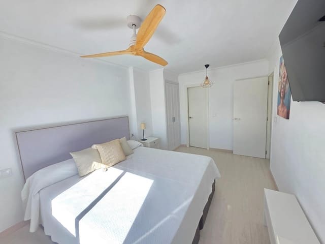 3 slaapkamer Flat te koop in Alicante stad met zwembad garage - € 369.000 (Ref: 9631758)