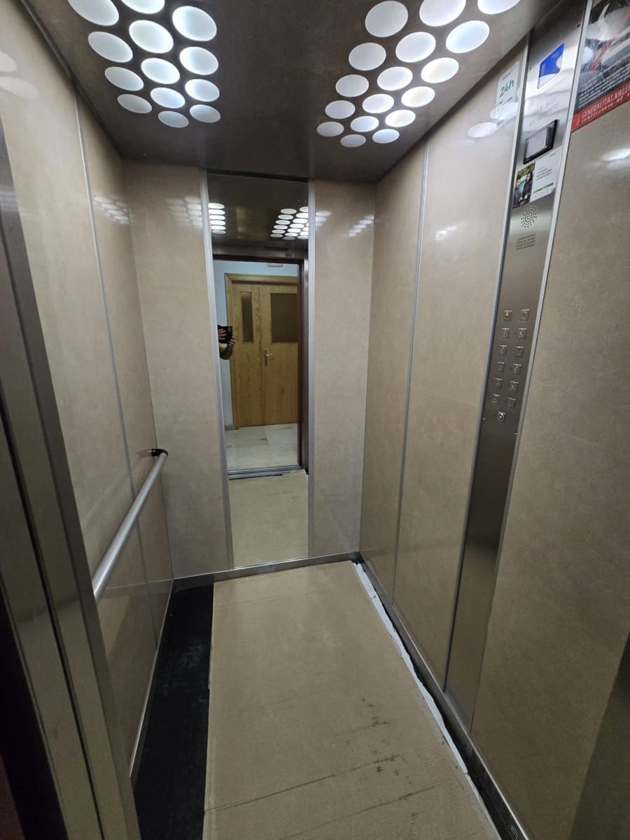 Piso de 3 habitaciones en Alicante / Alacant ciudad en venta con piscina garaje - 369.000 € (Ref: 9631758)