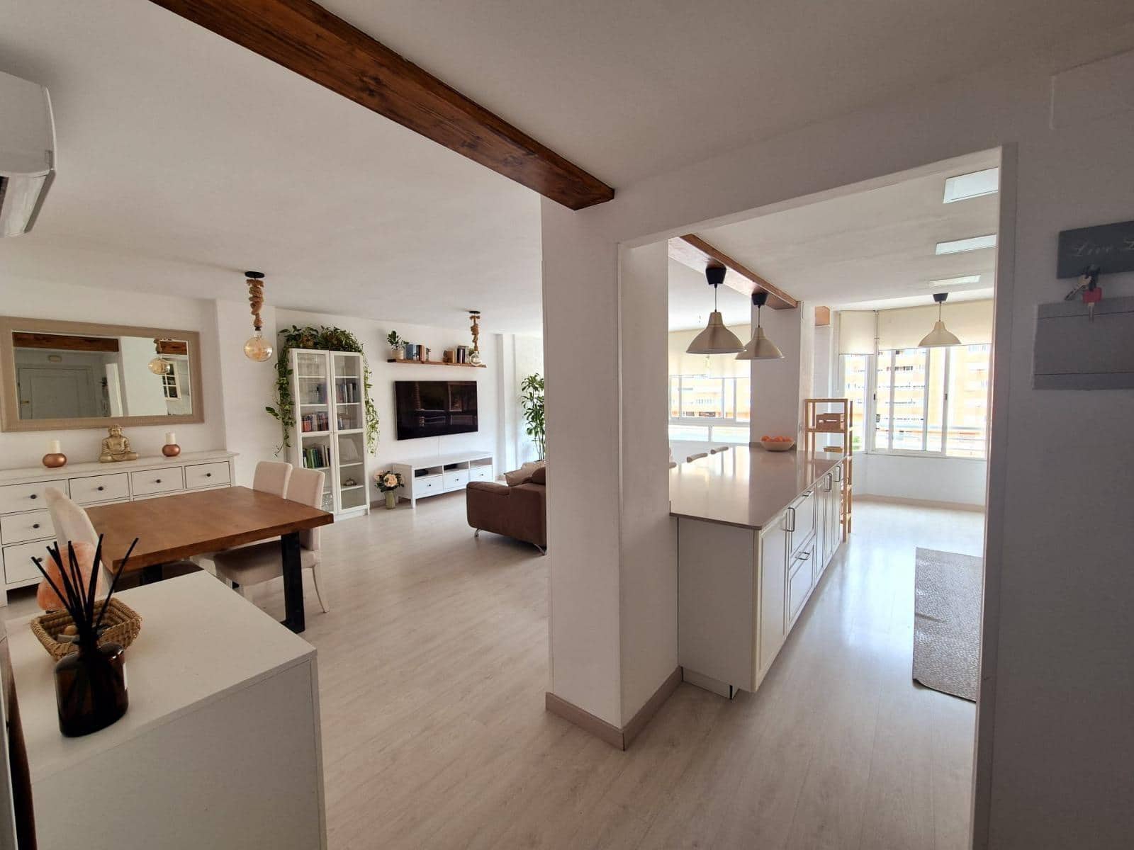 Piso de 3 habitaciones en Alicante / Alacant ciudad en venta con piscina garaje - 369.000 € (Ref: 9631758)