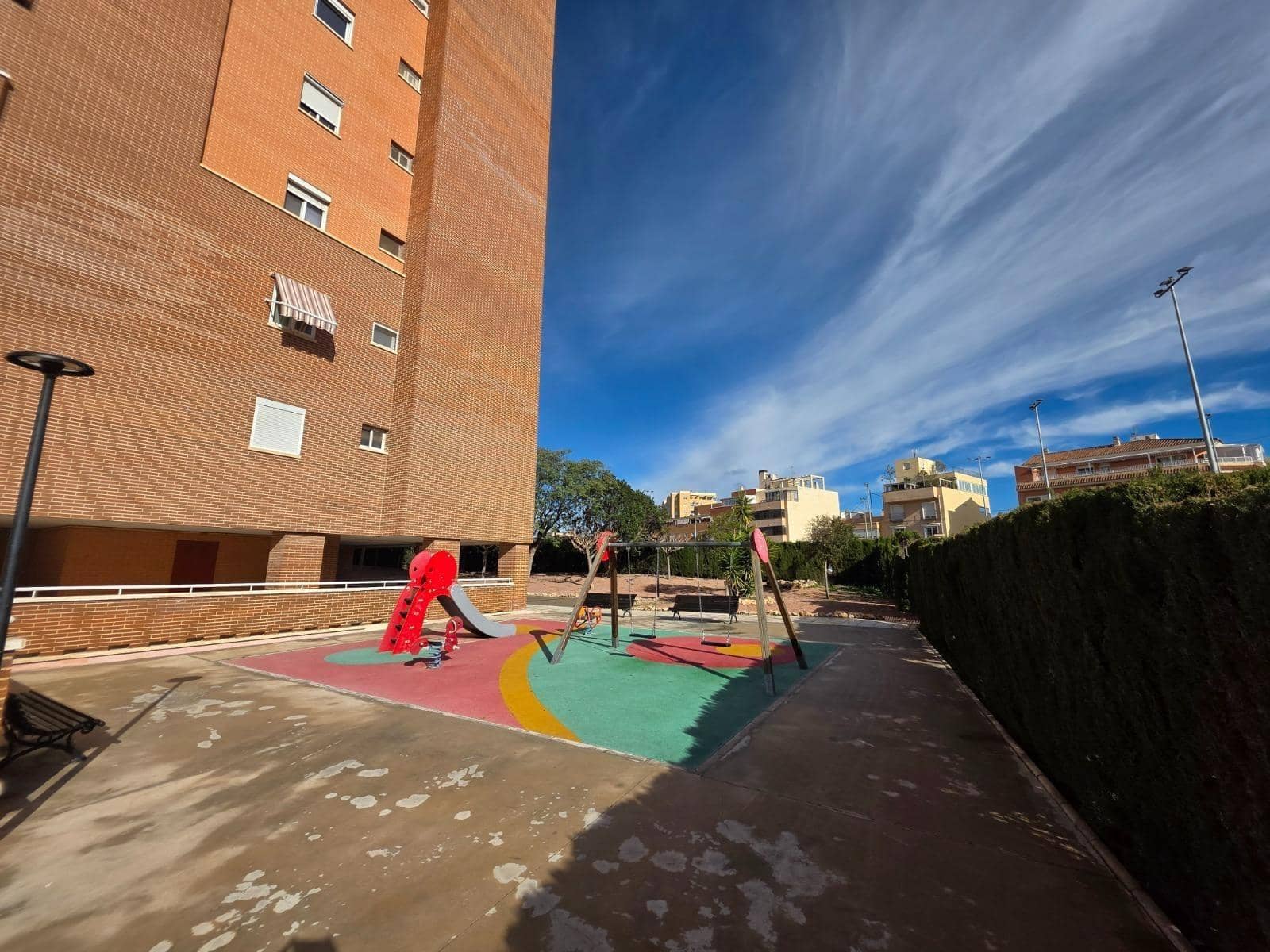 Piso de 3 habitaciones en Alicante / Alacant ciudad en venta con piscina garaje - 369.000 € (Ref: 9631758)