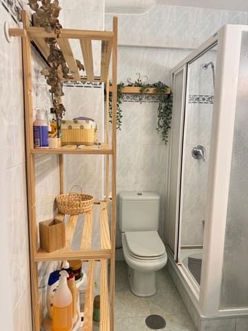 3 bedroom Flat for sale in Alicante / Alacant city - € 165,000 (Ref: 9631759)