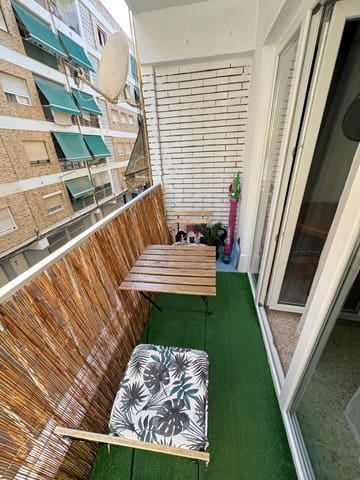 3 bedroom Flat for sale in Alicante / Alacant city - € 165,000 (Ref: 9631759)