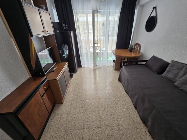 3 quarto Apartamento para venda em Alicante cidade - 165 000 € (Ref: 9631759)