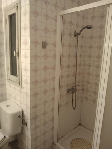 3 slaapkamer Flat te koop in Carolinas Altas, Alicante stad - € 160.000 (Ref: 9631761)