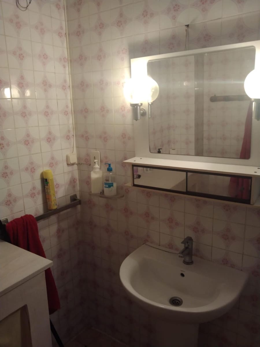 3 slaapkamer Flat te koop in Alicante stad - € 160.000 (Ref: 9631761)