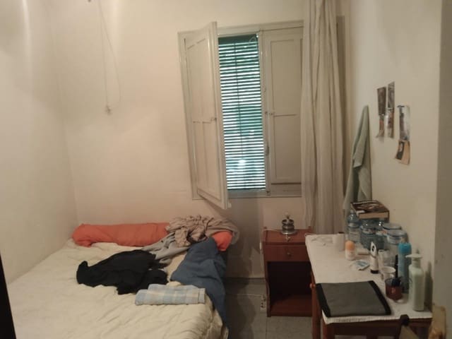 3 slaapkamer Flat te koop in Carolinas Altas, Alicante stad - € 160.000 (Ref: 9631761)