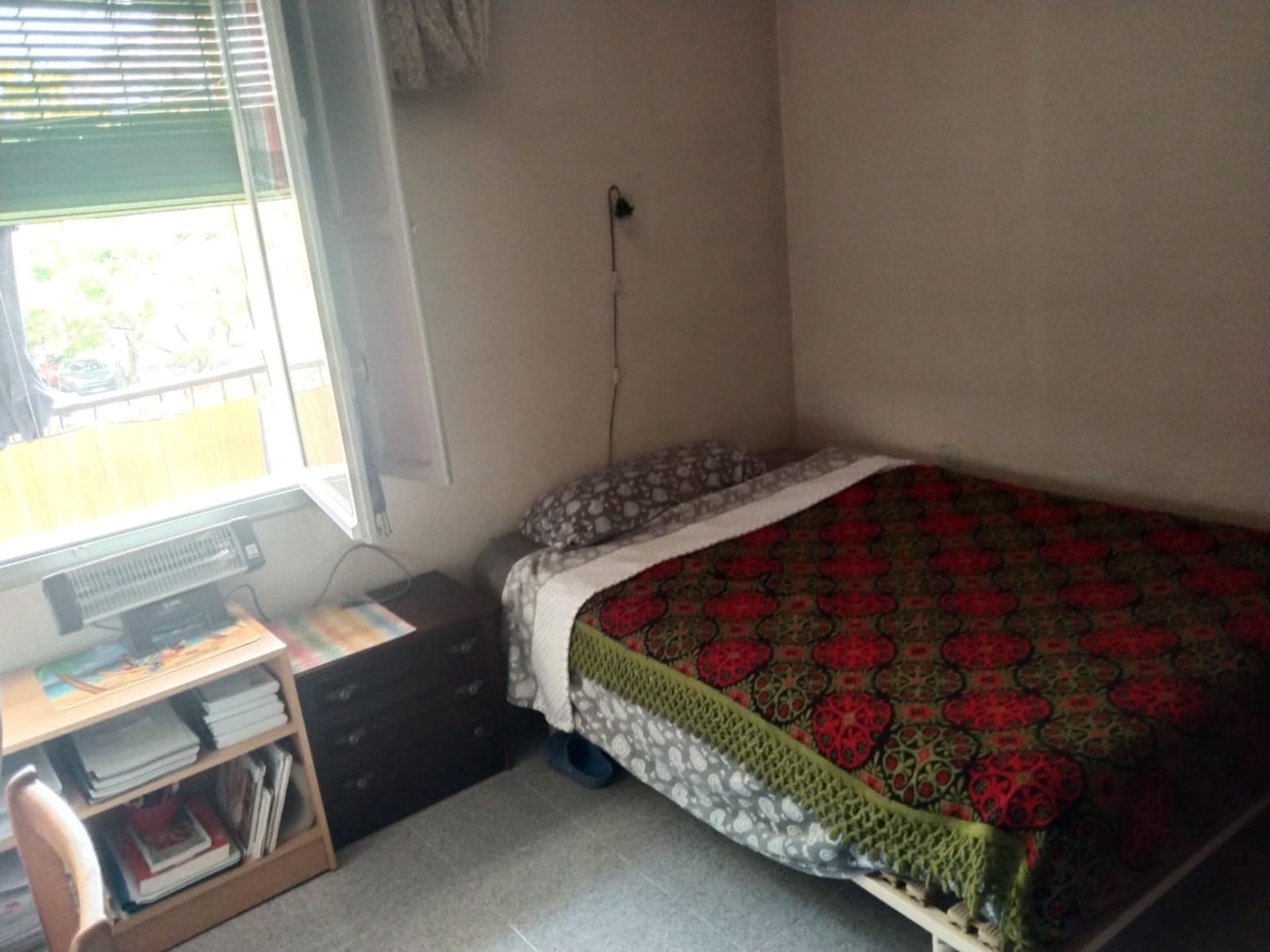 3 slaapkamer Flat te koop in Alicante stad - € 160.000 (Ref: 9631761)