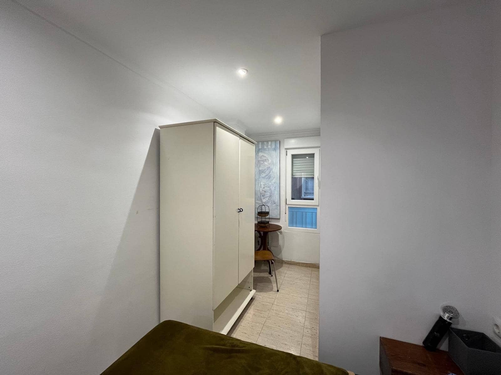 5 bedroom Flat for sale in Alicante / Alacant city - € 147,000 (Ref: 9631762)