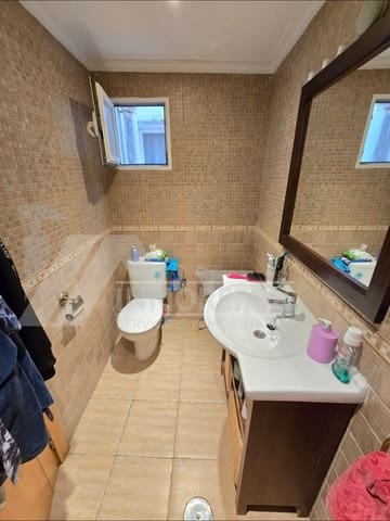 2 sovrum Lägenhet till salu i Carolinas Altas, Alicante stad - 136 000 € (Ref: 9631763)