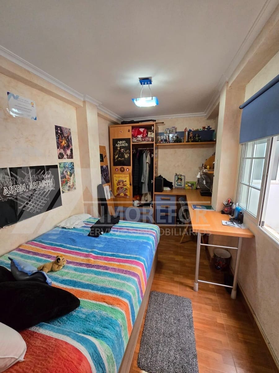 2 sovrum Lägenhet till salu i Alicante stad - 136 000 € (Ref: 9631763)