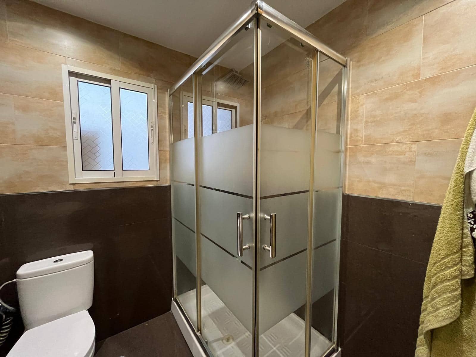 4 chambre Appartement à vendre à Alicante ville - 185 000 € (Ref: 9631764)