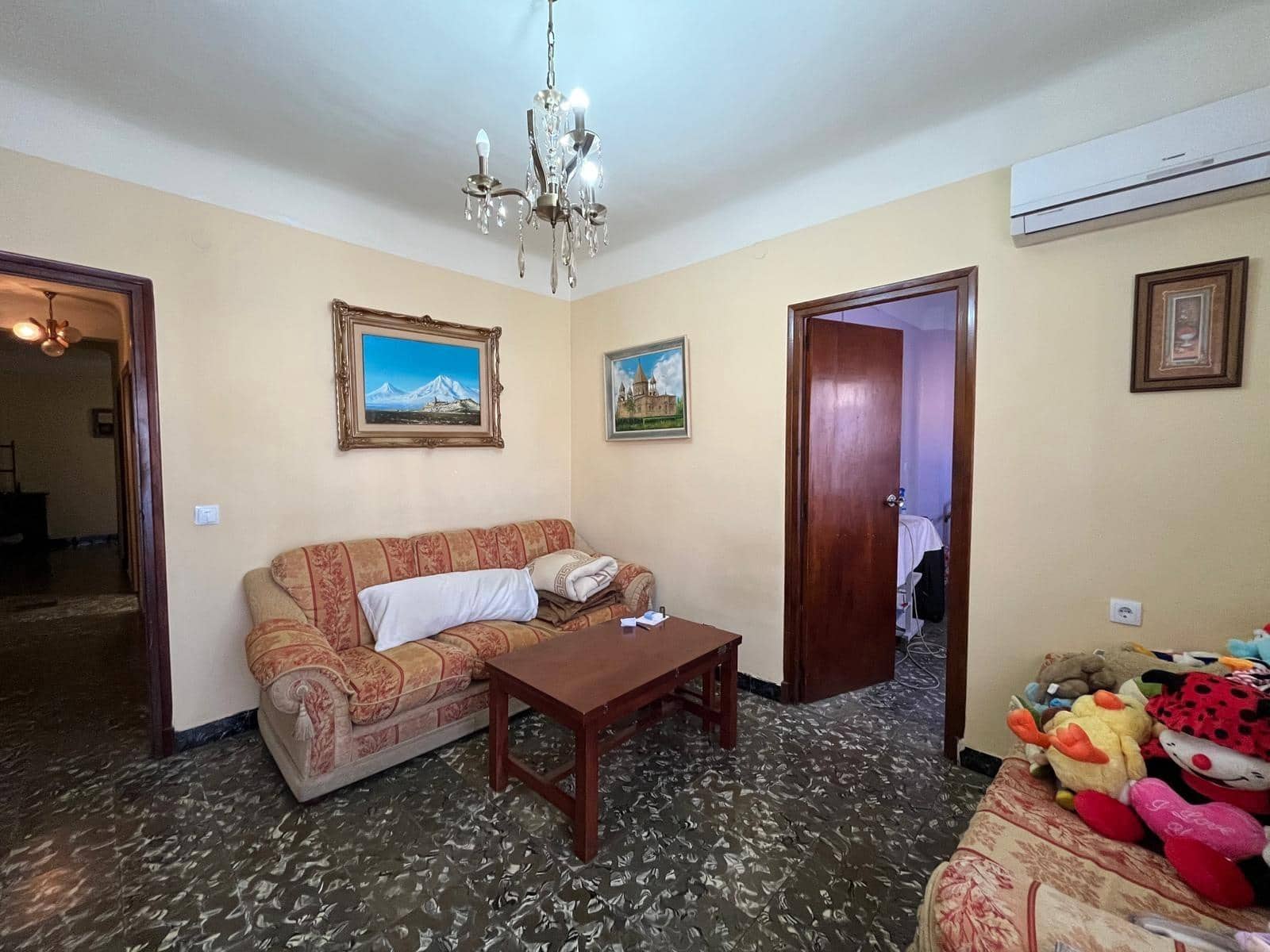 4 chambre Appartement à vendre à Alicante ville - 185 000 € (Ref: 9631764)