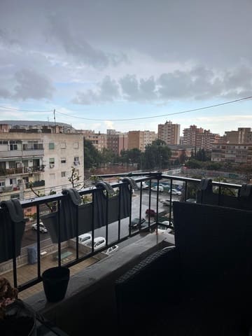 2 bedroom Flat for sale in Alicante / Alacant city - € 72,000 (Ref: 9631767)