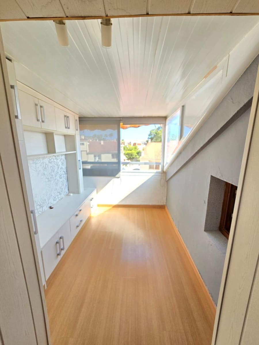 5 soverom Rekkehus til salgs i Playa de San Juan med svømmebasseng garasje - € 480 000 (Ref: 9631768)