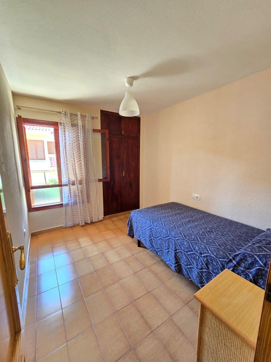 5 soverom Rekkehus til salgs i Playa de San Juan med svømmebasseng garasje - € 480 000 (Ref: 9631768)