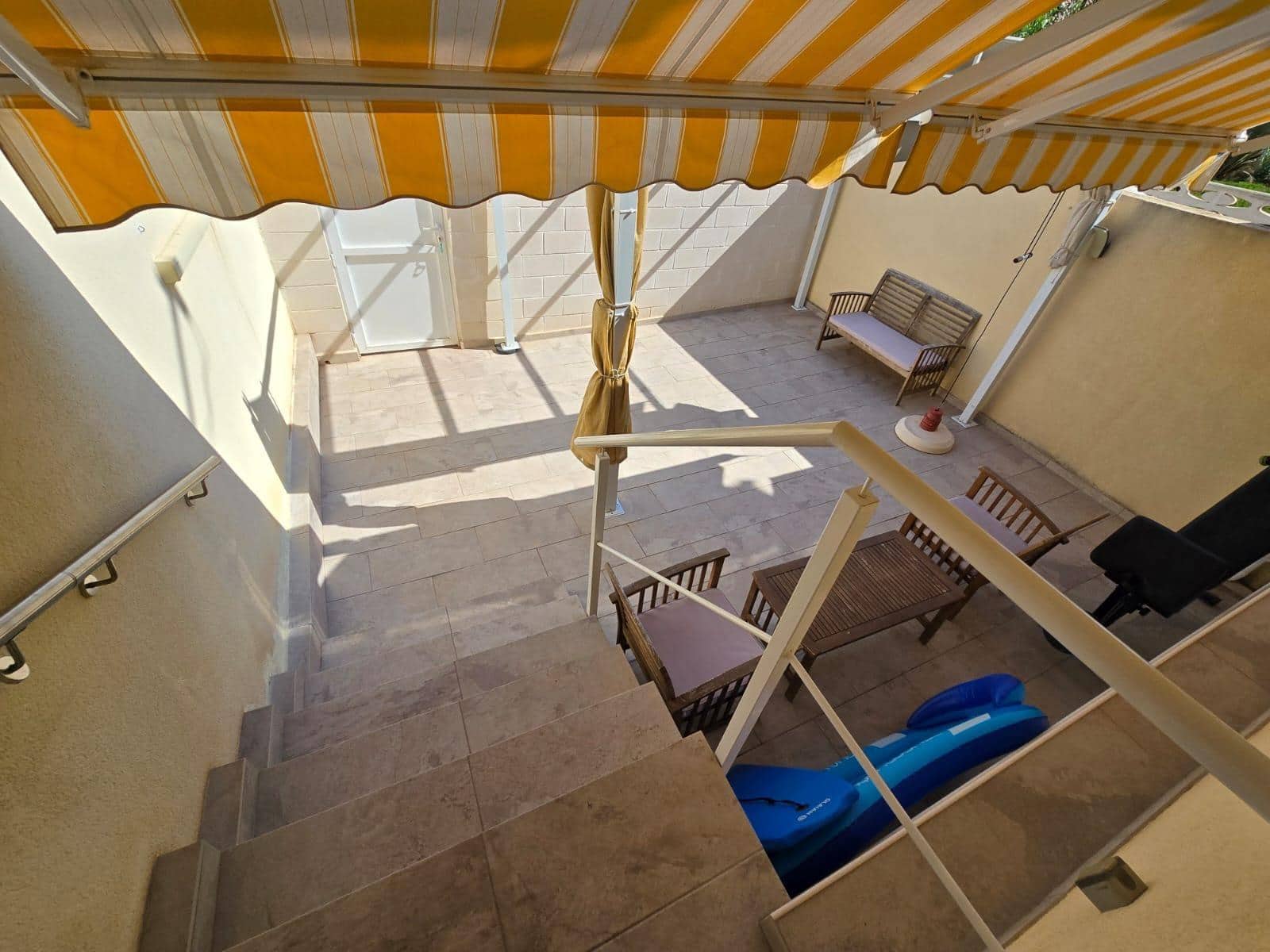 5 soverom Rekkehus til salgs i Playa de San Juan med svømmebasseng garasje - € 480 000 (Ref: 9631768)