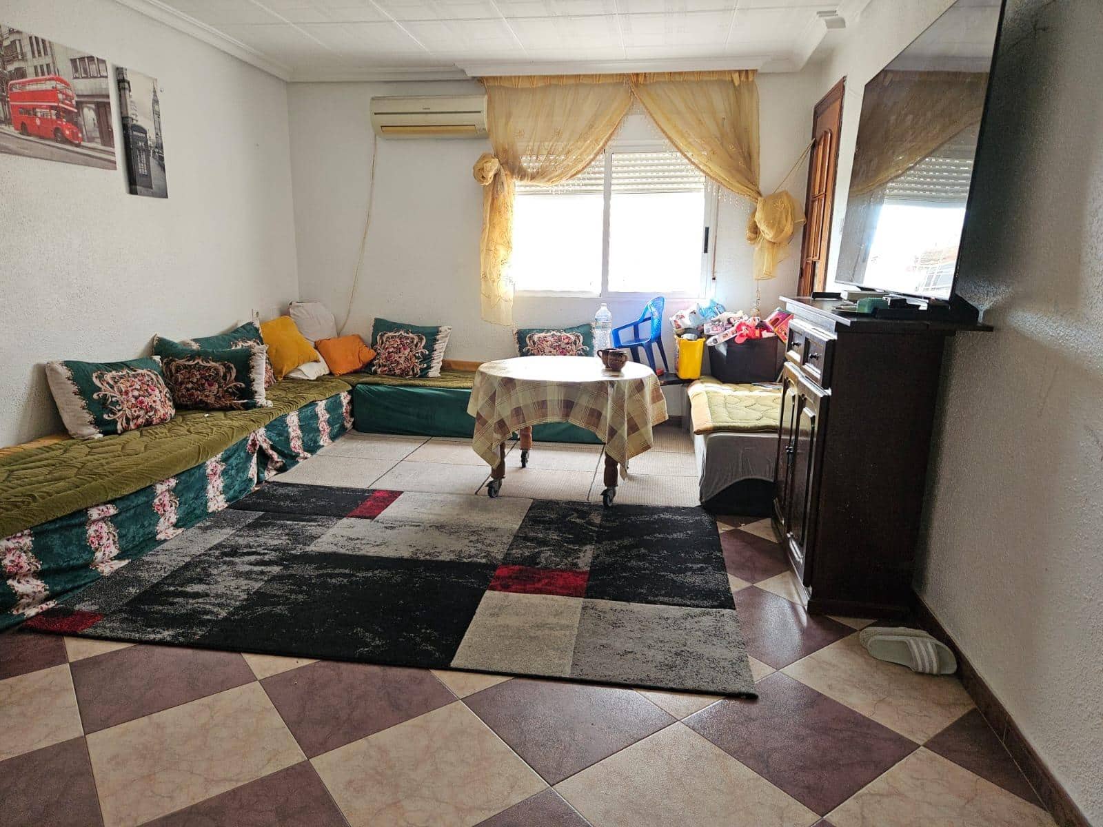 3 soveværelse Lejlighed til salg i Alicante by - € 116.000 (Ref: 9634184)