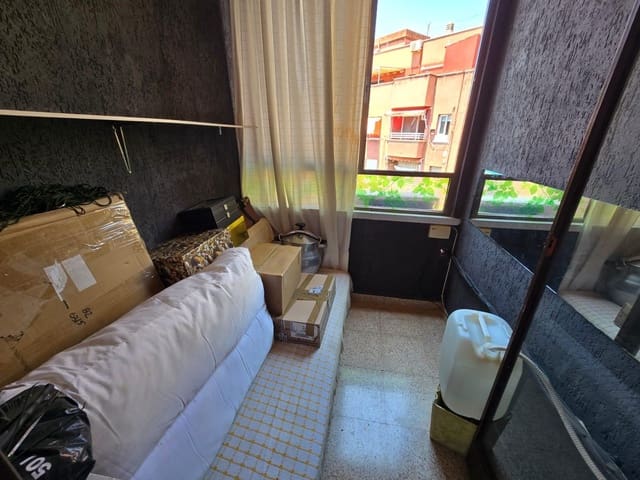 3 chambre Appartement à vendre à Carolinas Altas, Alicante ville avec garage - 199 000 € (Ref: 9634185)