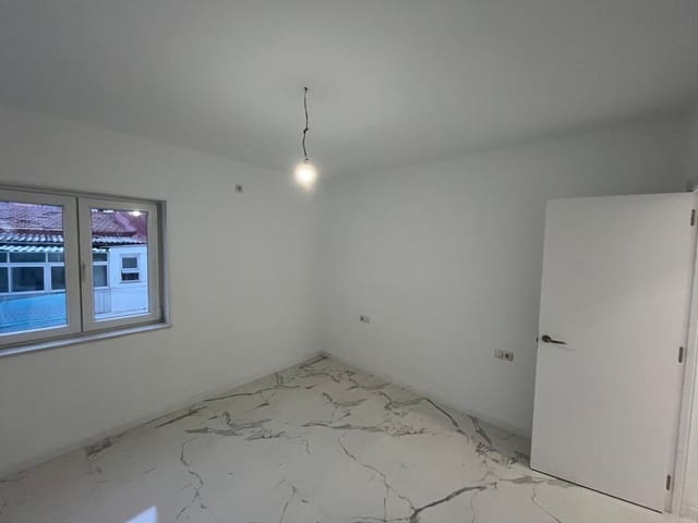 3 makuuhuone Asunto myytävänä paikassa Los Ángeles, Alicante kaupunki - 160 000 € (Ref: 9634187)