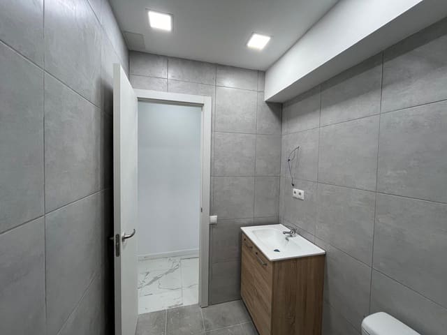 3 makuuhuone Asunto myytävänä paikassa Los Ángeles, Alicante kaupunki - 160 000 € (Ref: 9634187)