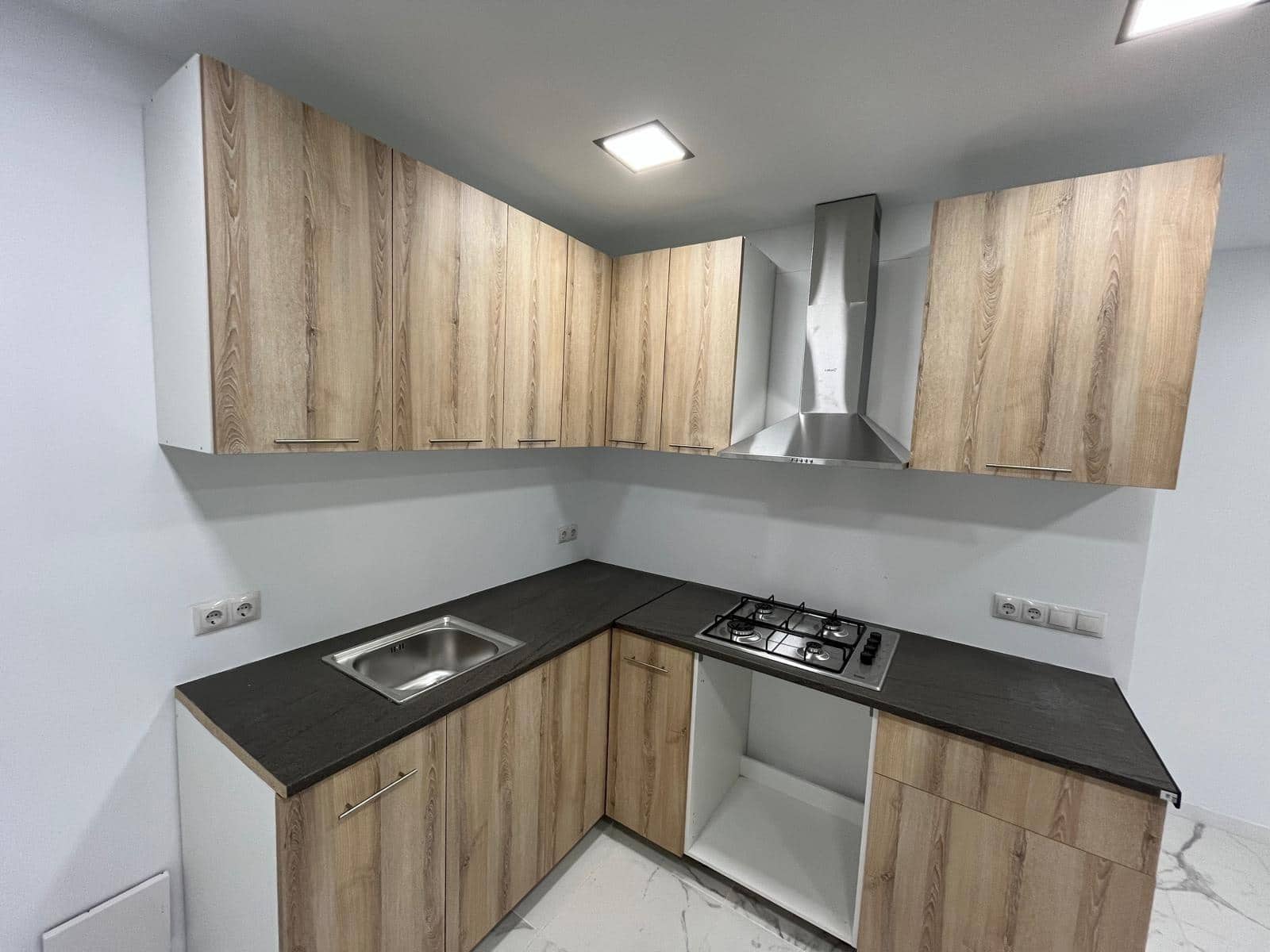 3 makuuhuone Asunto myytävänä paikassa Alicante kaupunki - 160 000 € (Ref: 9634187)