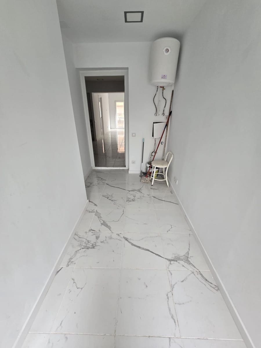 3 bedroom Flat for sale in Alicante / Alacant city - € 156,000 (Ref: 9634187)