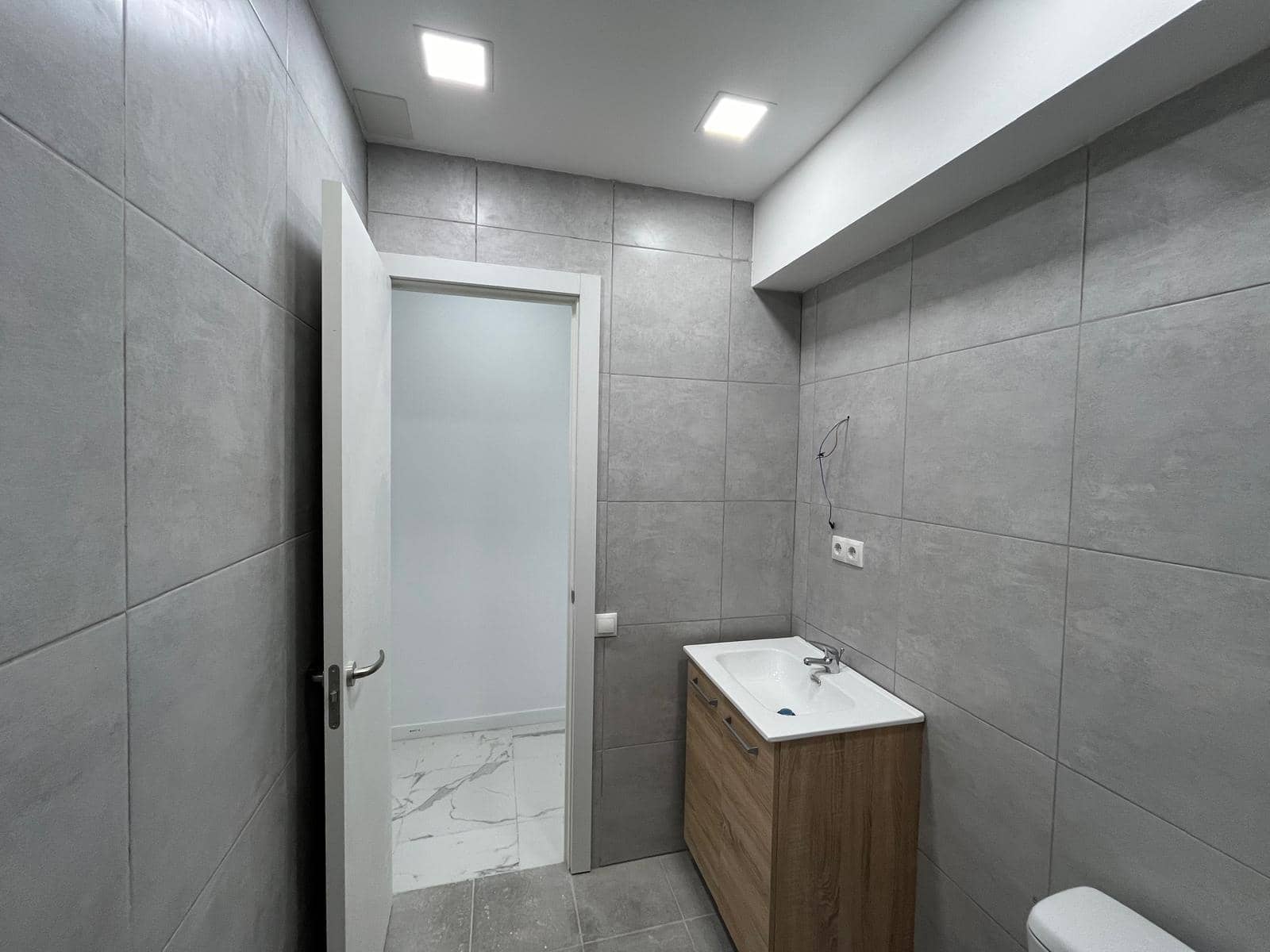 3 bedroom Flat for sale in Alicante / Alacant city - € 156,000 (Ref: 9634187)