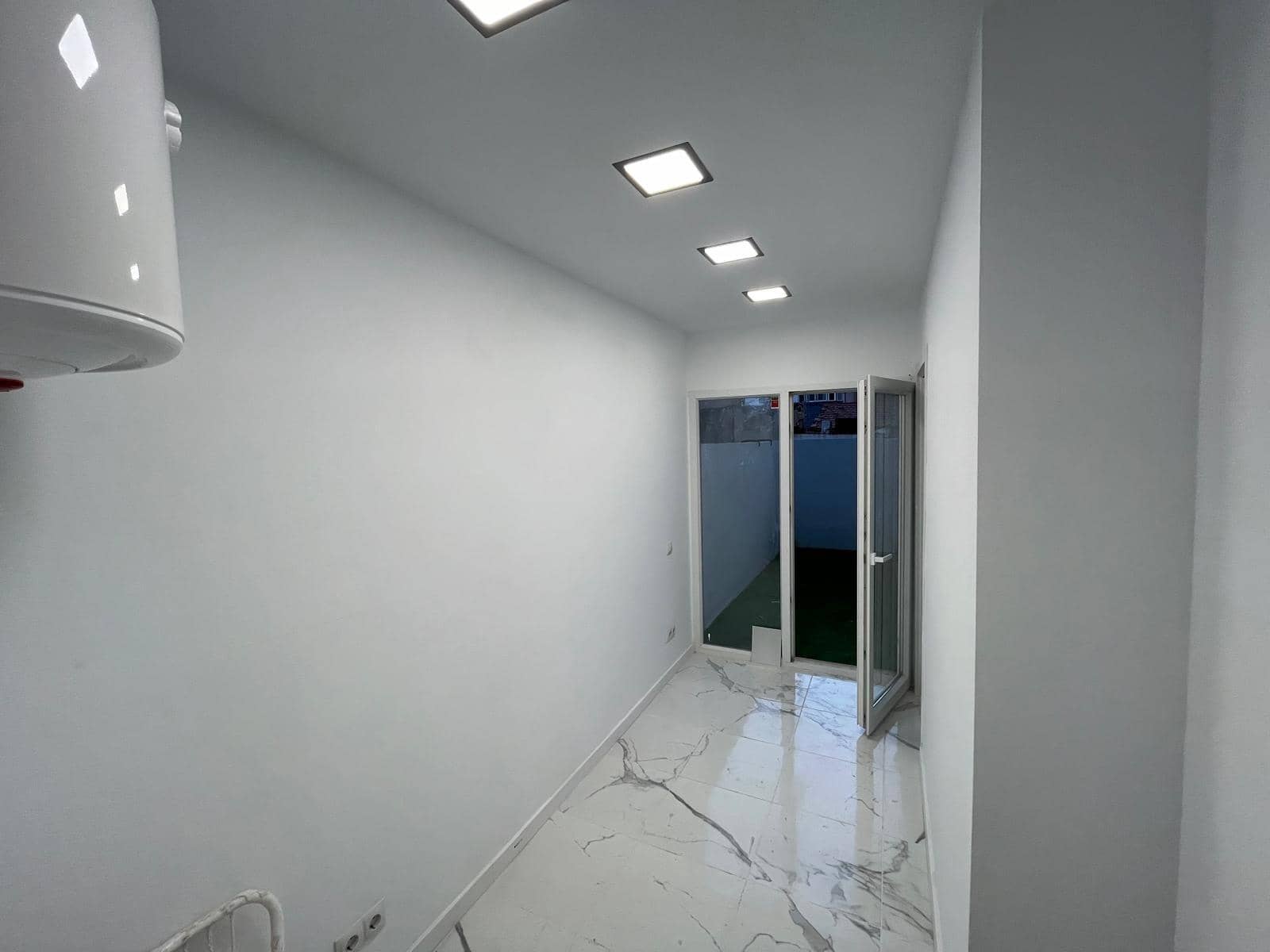 3 bedroom Flat for sale in Alicante / Alacant city - € 156,000 (Ref: 9634187)