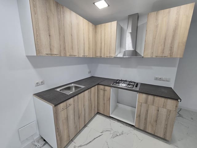 3 sovrum Lägenhet till salu i Los Ángeles, Alicante stad - 160 000 € (Ref: 9634187)