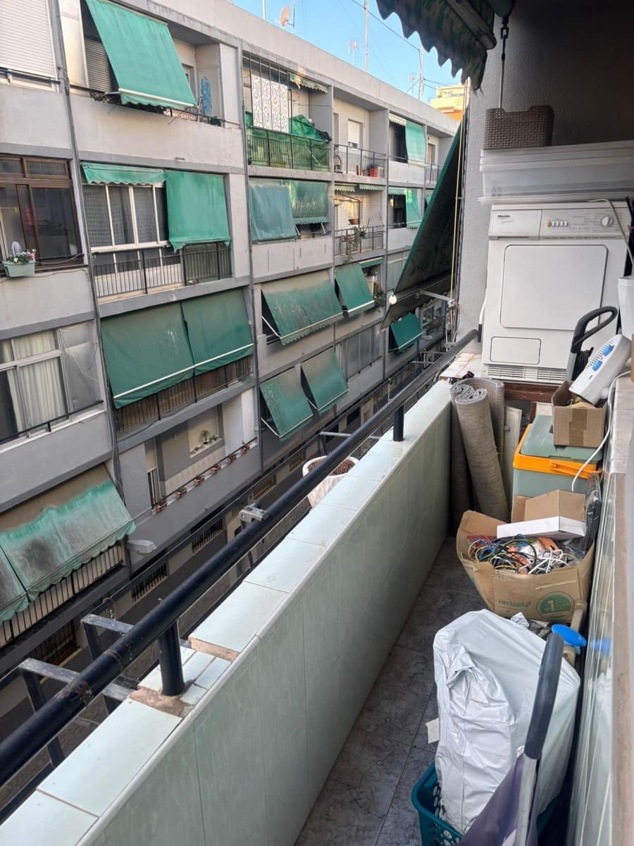 2 soveværelse Lejlighed til salg i Alicante by - € 155.000 (Ref: 9634188)