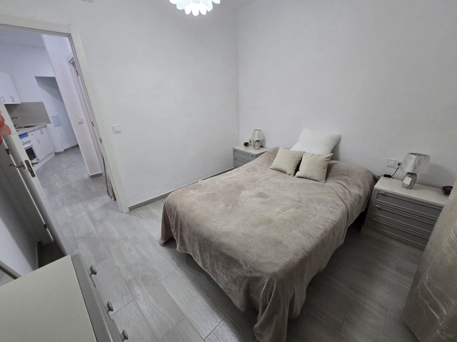 2 soveværelse Lejlighed til salg i Alicante by - € 133.000 (Ref: 9634189)