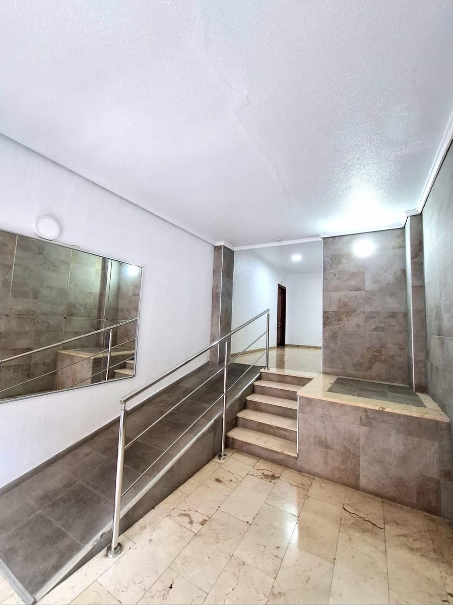 3 sypialnia Mieszkanie na sprzedaż w Miasto Alicante / Alacant z garażem - 198 000 € (Ref: 9634191)