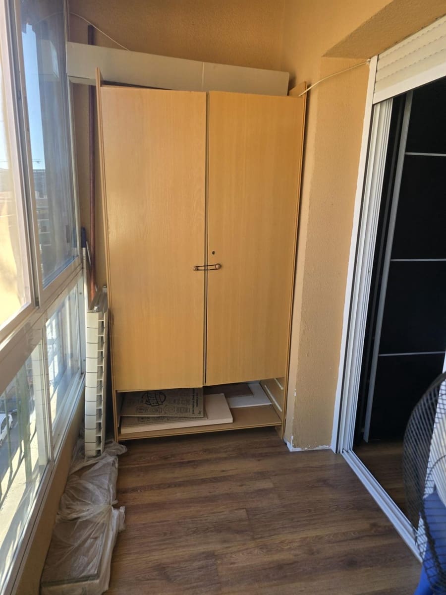 Piso de 3 habitaciones en Alicante / Alacant ciudad en venta - 200.000 € (Ref: 9634192)