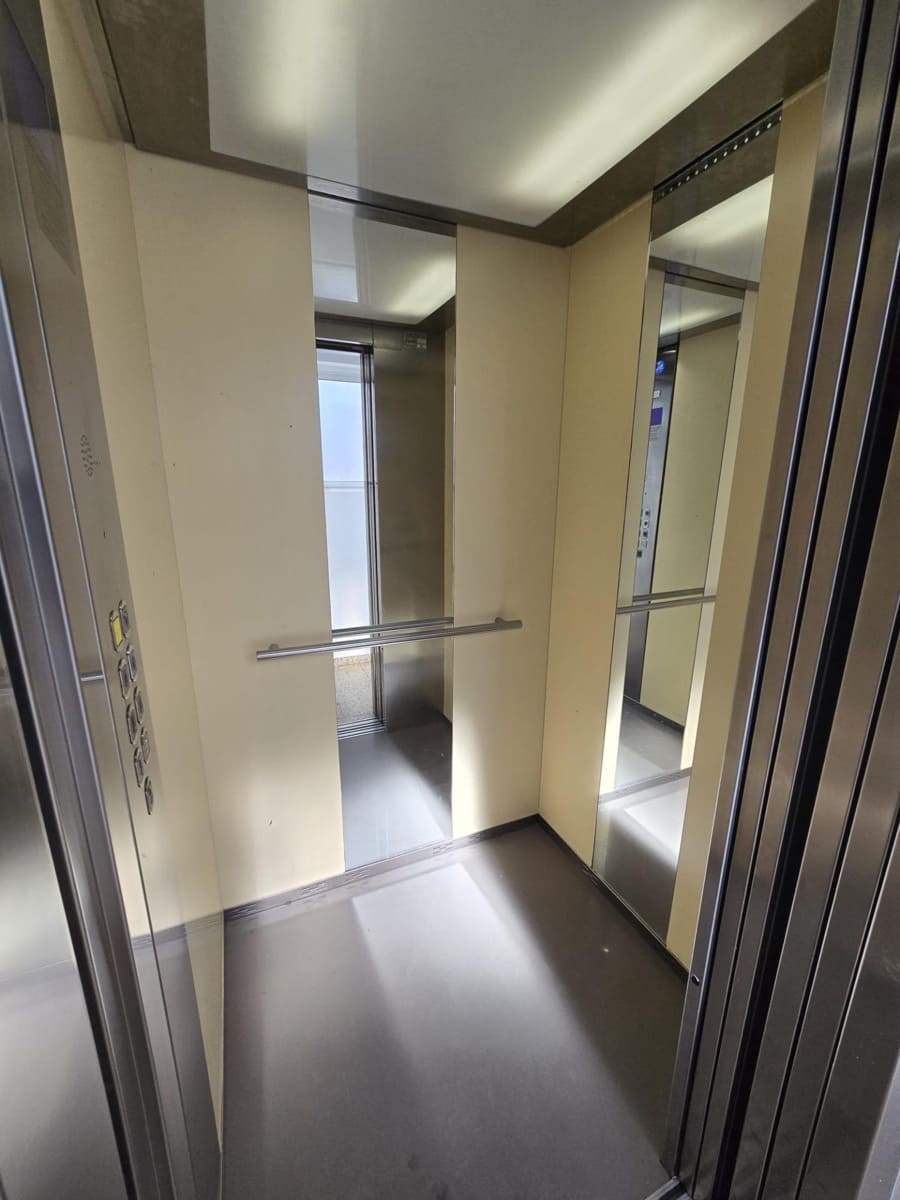 Piso de 3 habitaciones en Alicante / Alacant ciudad en venta - 200.000 € (Ref: 9634192)