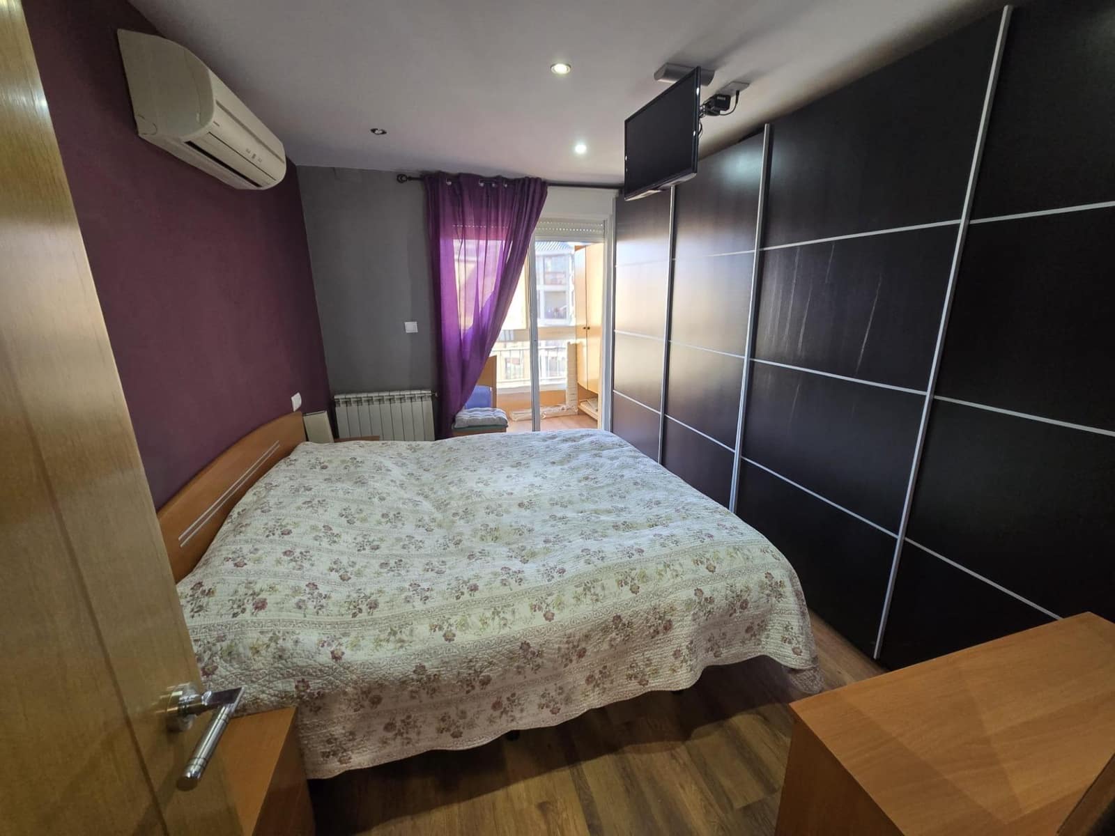 Piso de 3 habitaciones en Alicante / Alacant ciudad en venta - 200.000 € (Ref: 9634192)