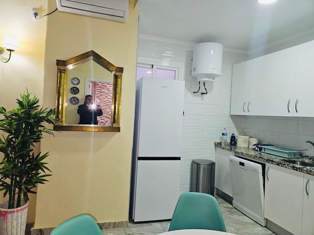 2 slaapkamer Flat te koop in Alicante stad - € 265.000 (Ref: 9634193)