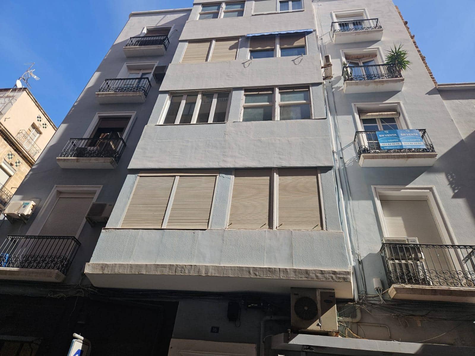 2 soveværelse Lejlighed til salg i Alicante by - € 265.000 (Ref: 9634193)