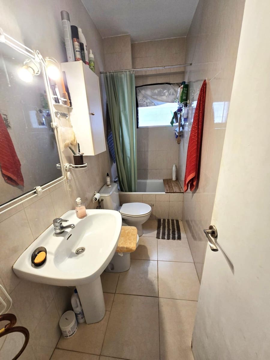 Piso de 2 habitaciones en Alicante / Alacant ciudad en venta - 146.000 € (Ref: 9634194)