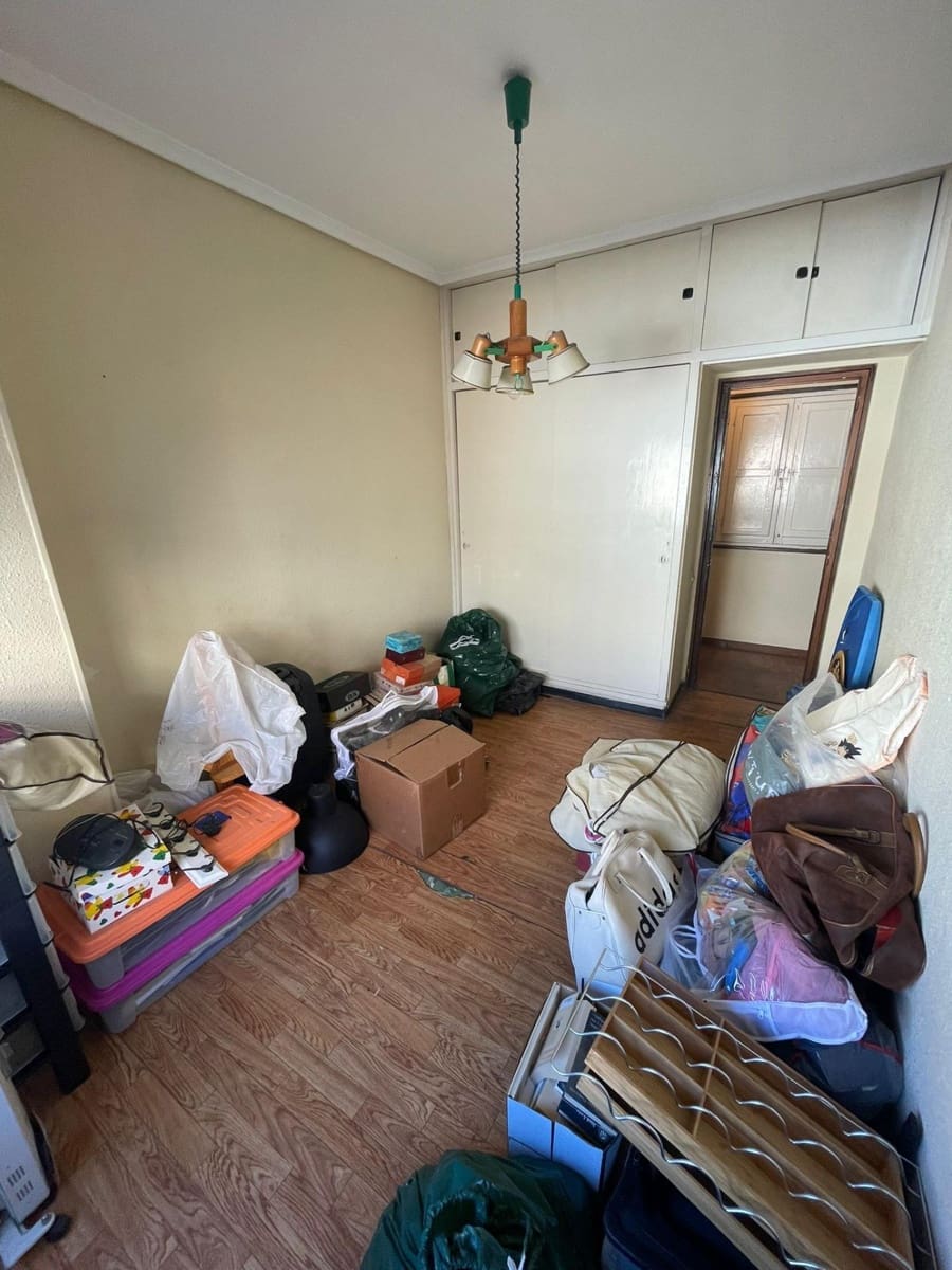 3 bedroom Flat for sale in Alicante / Alacant city - € 155,000 (Ref: 9637521)