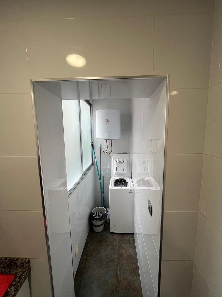2 Zimmer Wohnung zu verkaufen in Alicante / Alacant Stadt - 157.000 € (Ref: 9644976)