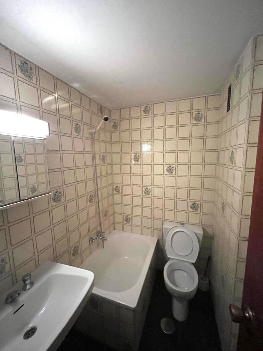 Piso de 3 habitaciones en Alicante / Alacant ciudad en venta con garaje - 186.000 € (Ref: 9656043)