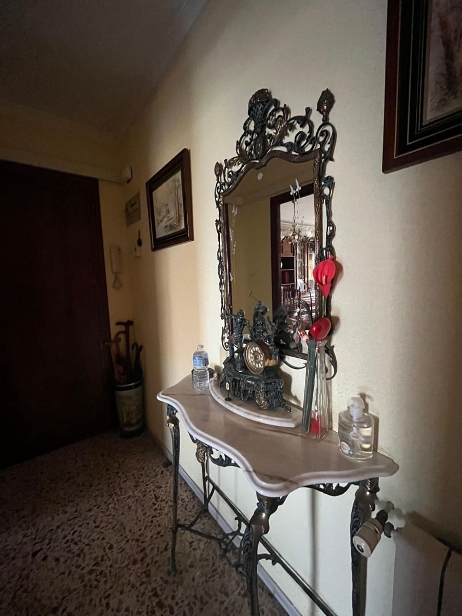 Piso de 3 habitaciones en Alicante / Alacant ciudad en venta con garaje - 186.000 € (Ref: 9656043)