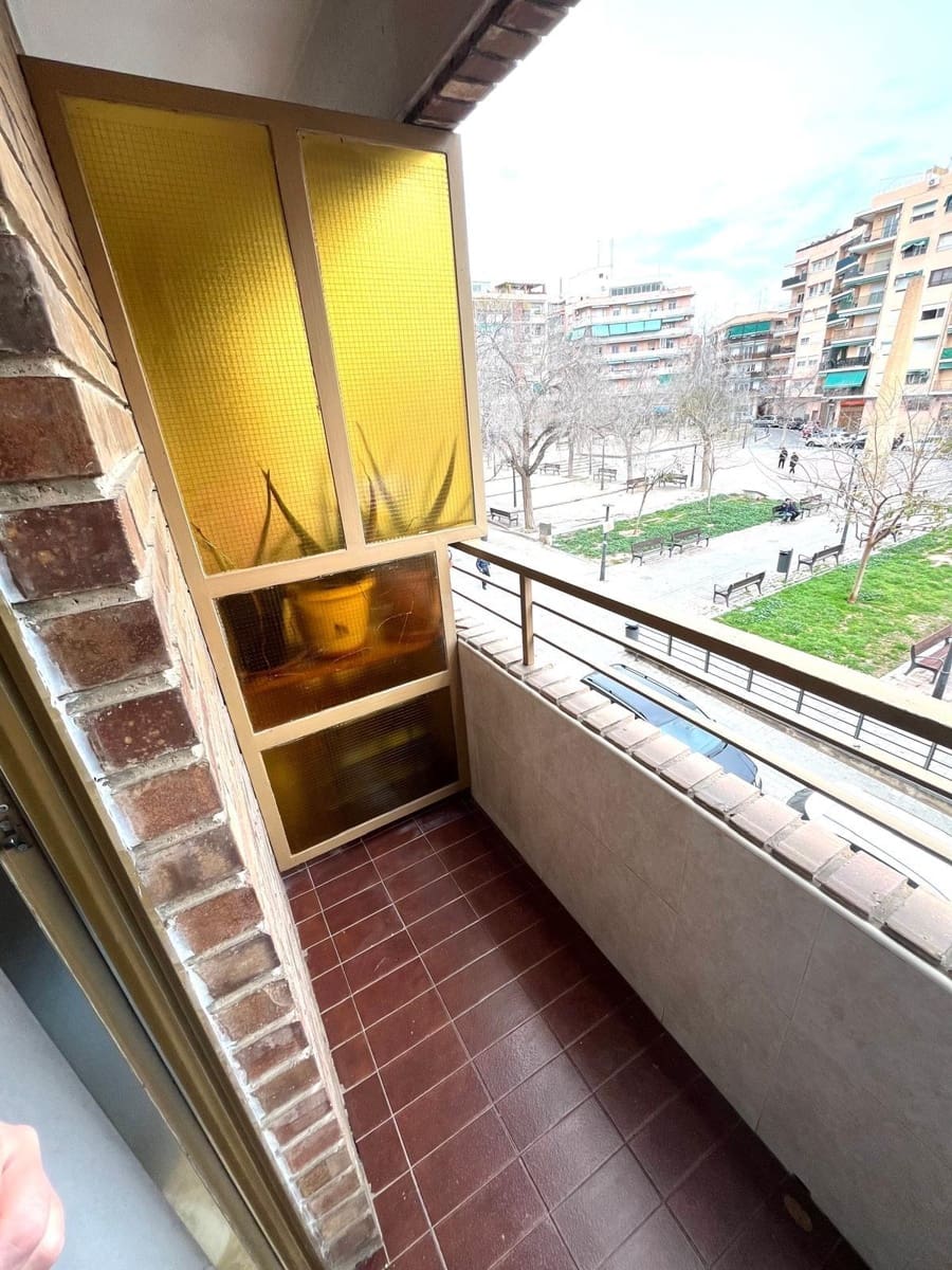 Piso de 3 habitaciones en Alicante / Alacant ciudad en venta con garaje - 186.000 € (Ref: 9656043)