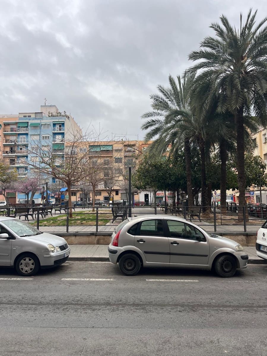 Piso de 3 habitaciones en Alicante / Alacant ciudad en venta con garaje - 186.000 € (Ref: 9656043)
