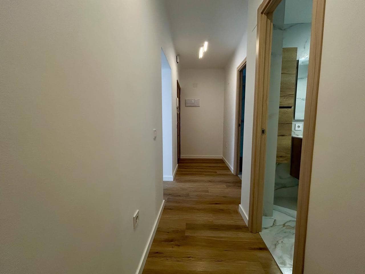 Piso de 3 habitaciones en San Juan de Alicante / Sant Joan d'Alacant en venta - 230.000 € (Ref: 9677437)