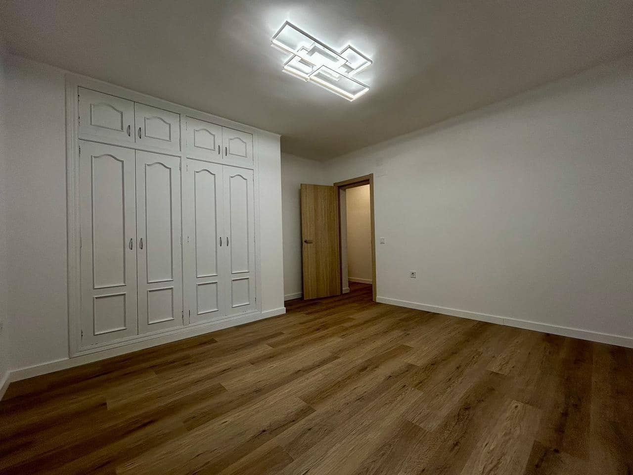 Piso de 3 habitaciones en San Juan de Alicante / Sant Joan d'Alacant en venta - 230.000 € (Ref: 9677437)