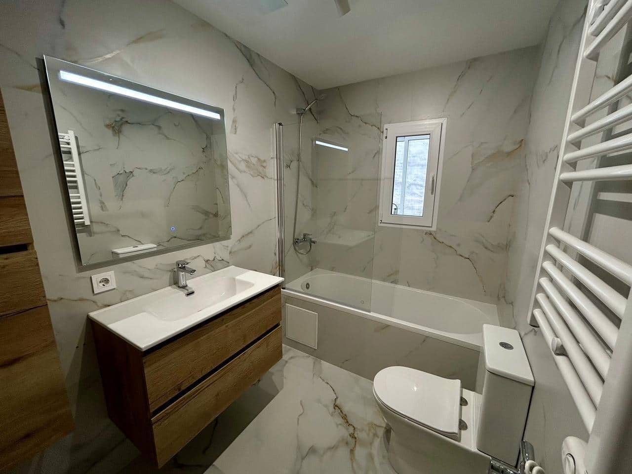 Piso de 3 habitaciones en San Juan de Alicante / Sant Joan d'Alacant en venta - 230.000 € (Ref: 9677437)