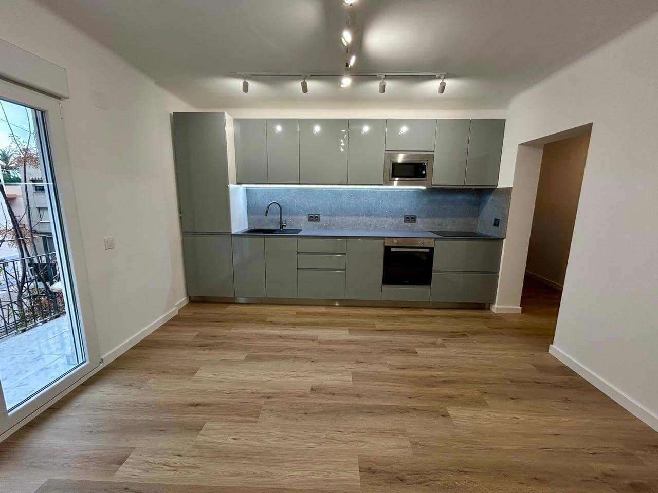 Piso de 3 habitaciones en San Juan de Alicante / Sant Joan d'Alacant en venta - 230.000 € (Ref: 9677437)