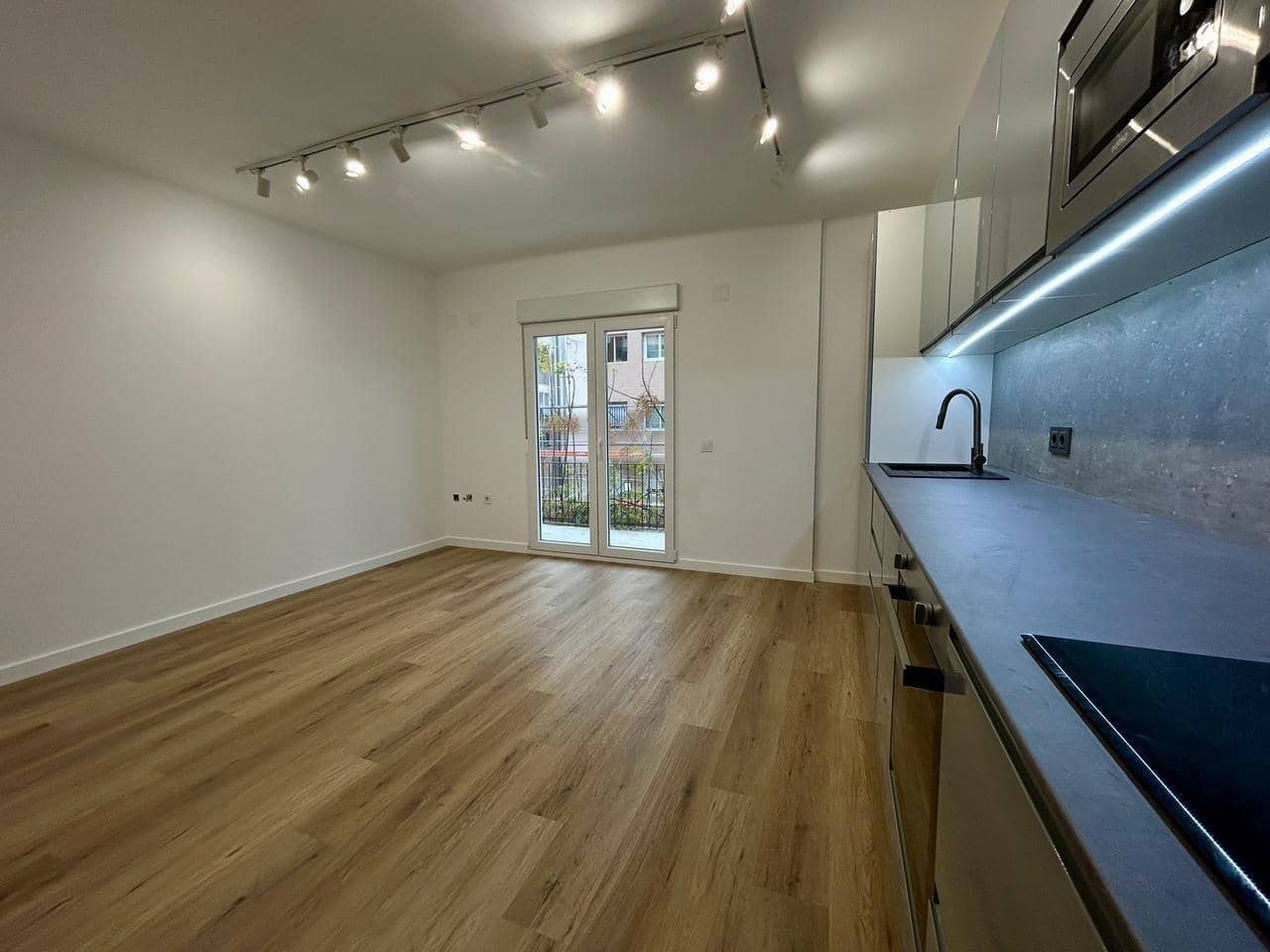 Piso de 3 habitaciones en San Juan de Alicante / Sant Joan d'Alacant en venta - 230.000 € (Ref: 9677437)