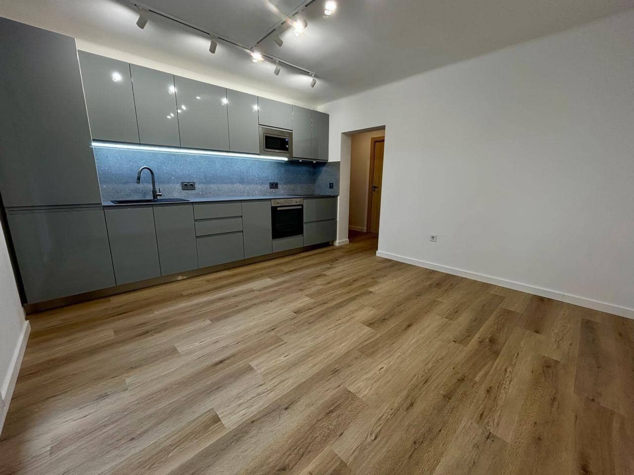 Piso de 3 habitaciones en San Juan de Alicante / Sant Joan d'Alacant en venta - 230.000 € (Ref: 9677437)